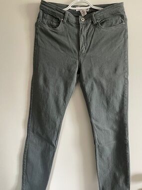 EUC H&M Sage Green/Blue Coloured Mid-Rise Straight-Leg Jeans Semi-Stretch Size 8